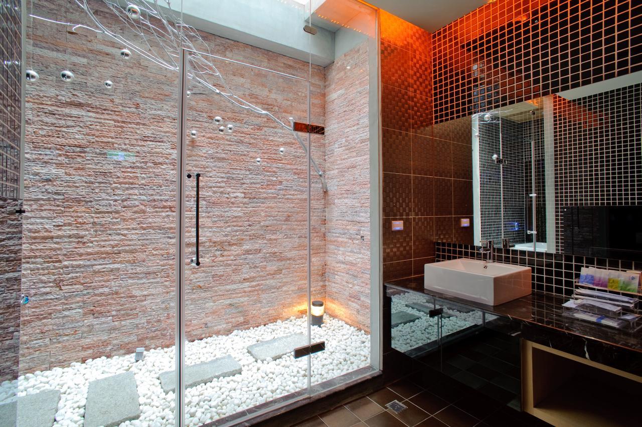 Zhen 13 Villa Motel Юнкан Экстерьер фото