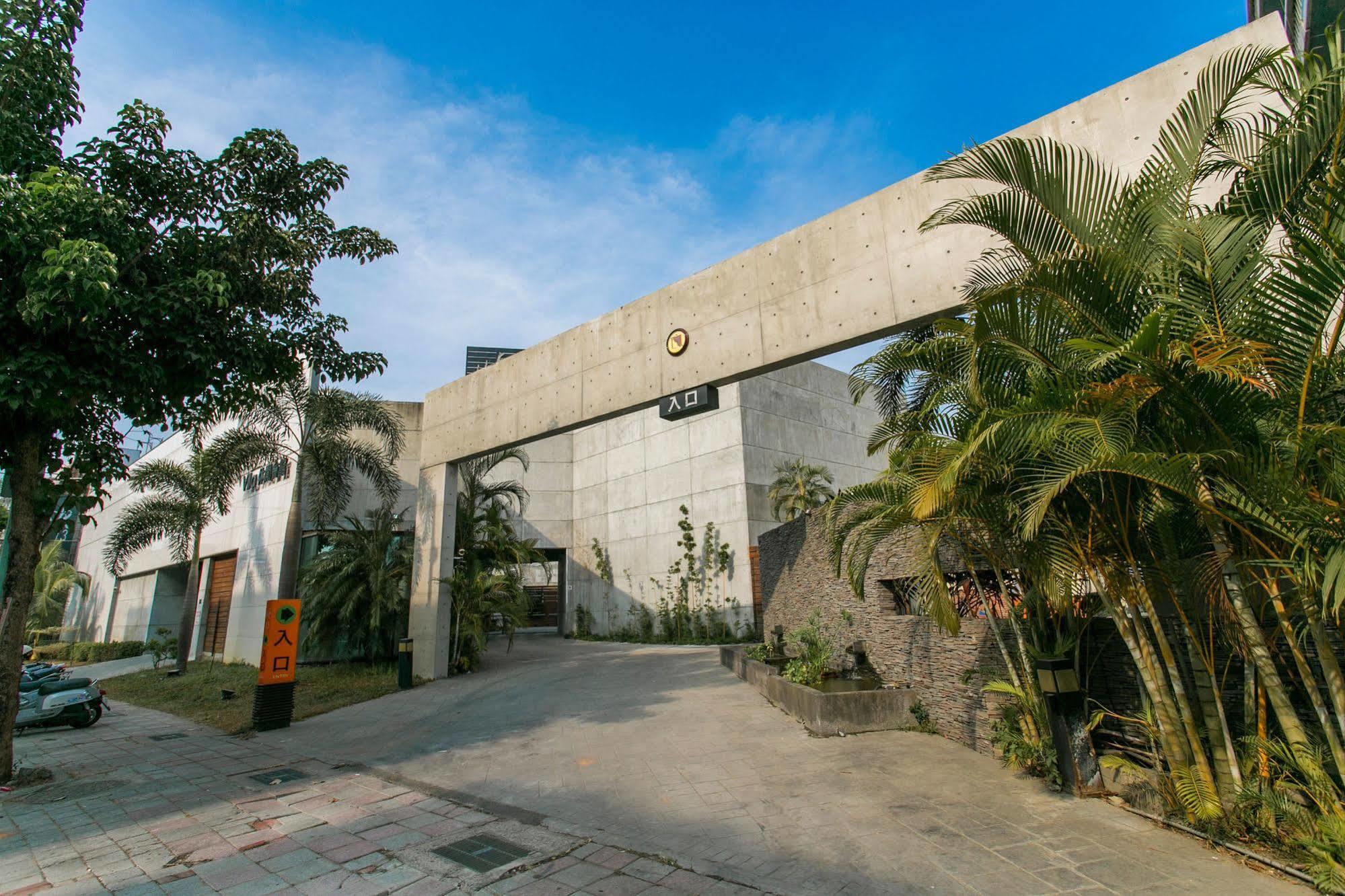 Zhen 13 Villa Motel Юнкан Экстерьер фото